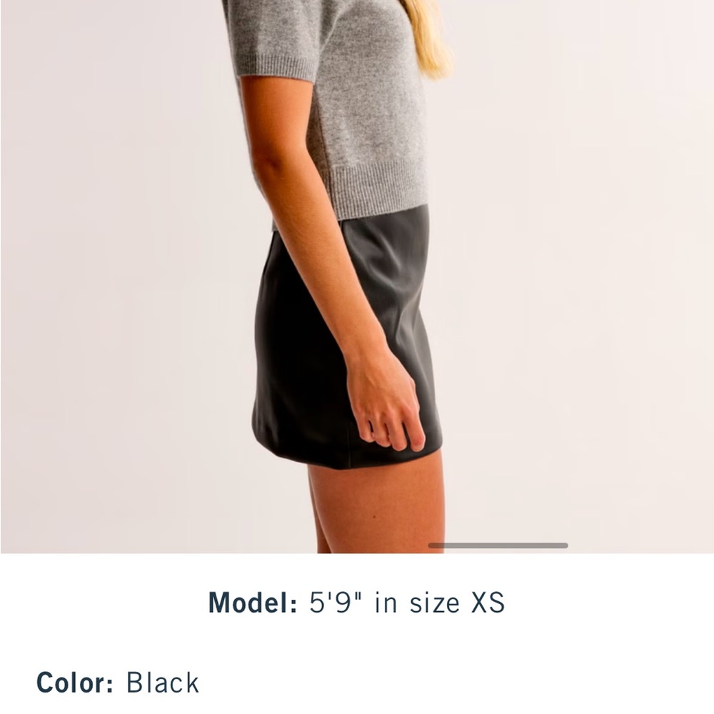 Abercrombiee & Fitch Vegan Leather Mini Skort